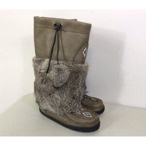Manitobah Mukluks Tall Fur Winter Boots Womans 7